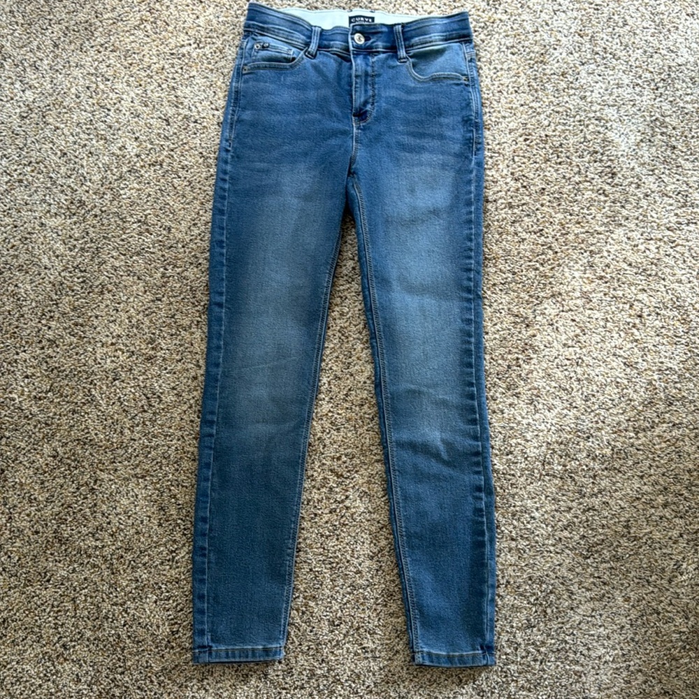Women’s Curve stretch cropped jeans